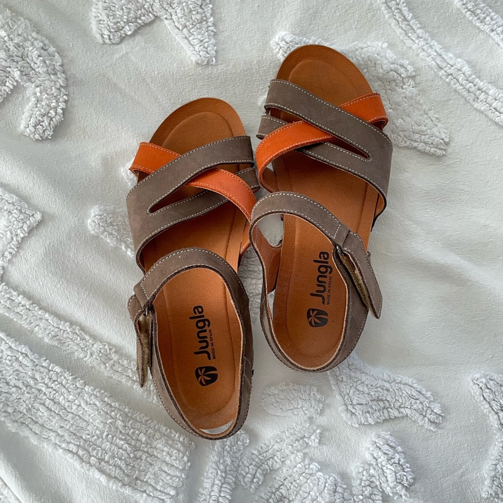 soft leather walking sandals